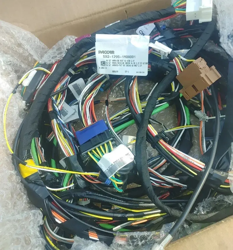 S9212951m0a001 Genuine Paccar Roof Cab Lights Wiring Harness 1