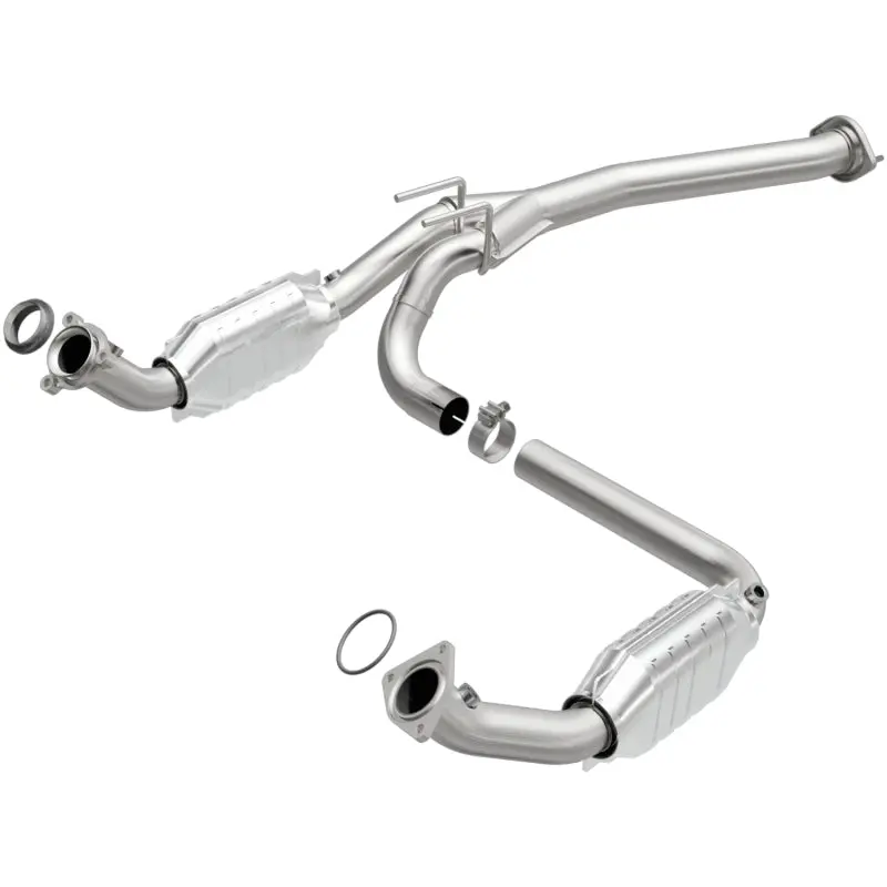 Magnaflow Dual-Exit Catalytic Converter For Chevrolet Express V6/V8 (4.3L/5.4L) 1