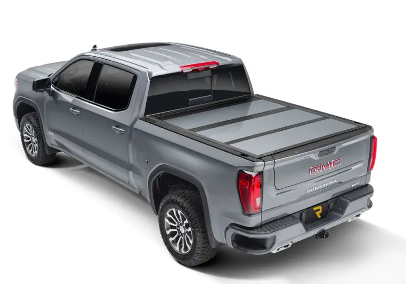 Undercover Fusion Retractable Hard Tonneau Cover For 2016–2018 Chevy Silverado/Gmc Sierra (68.4-Inch, Pull-Me-Over Red) 2
